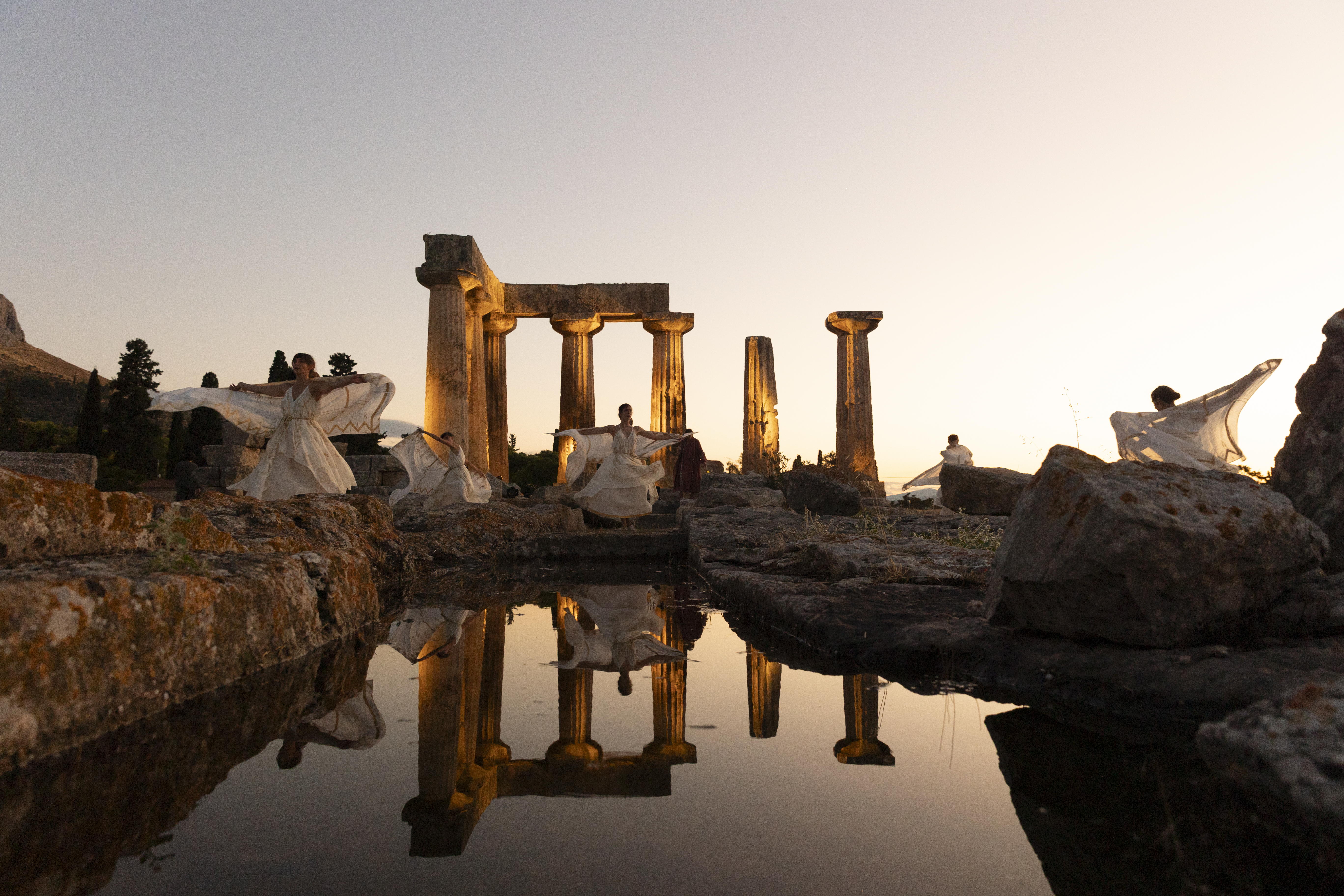 Breath of Light / Πνοή Φωτός in Ancient Corinth