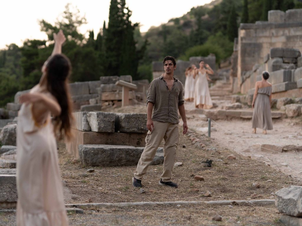 Τοποειδικές παραστάσεις: όταν ο τόπος γίνεται εμπειρία