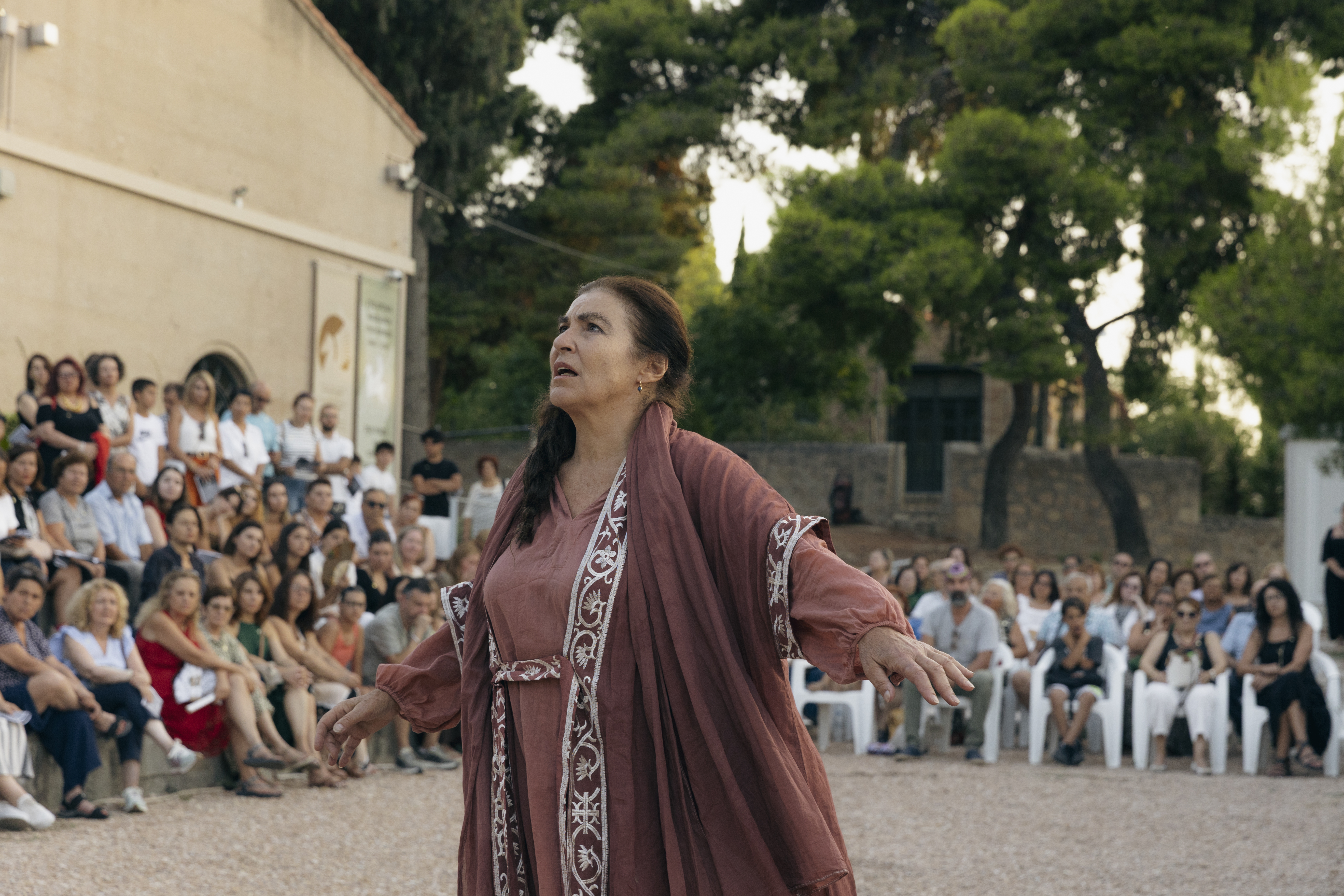 Breath of Light / Πνοή Φωτός in Ancient Corinth
